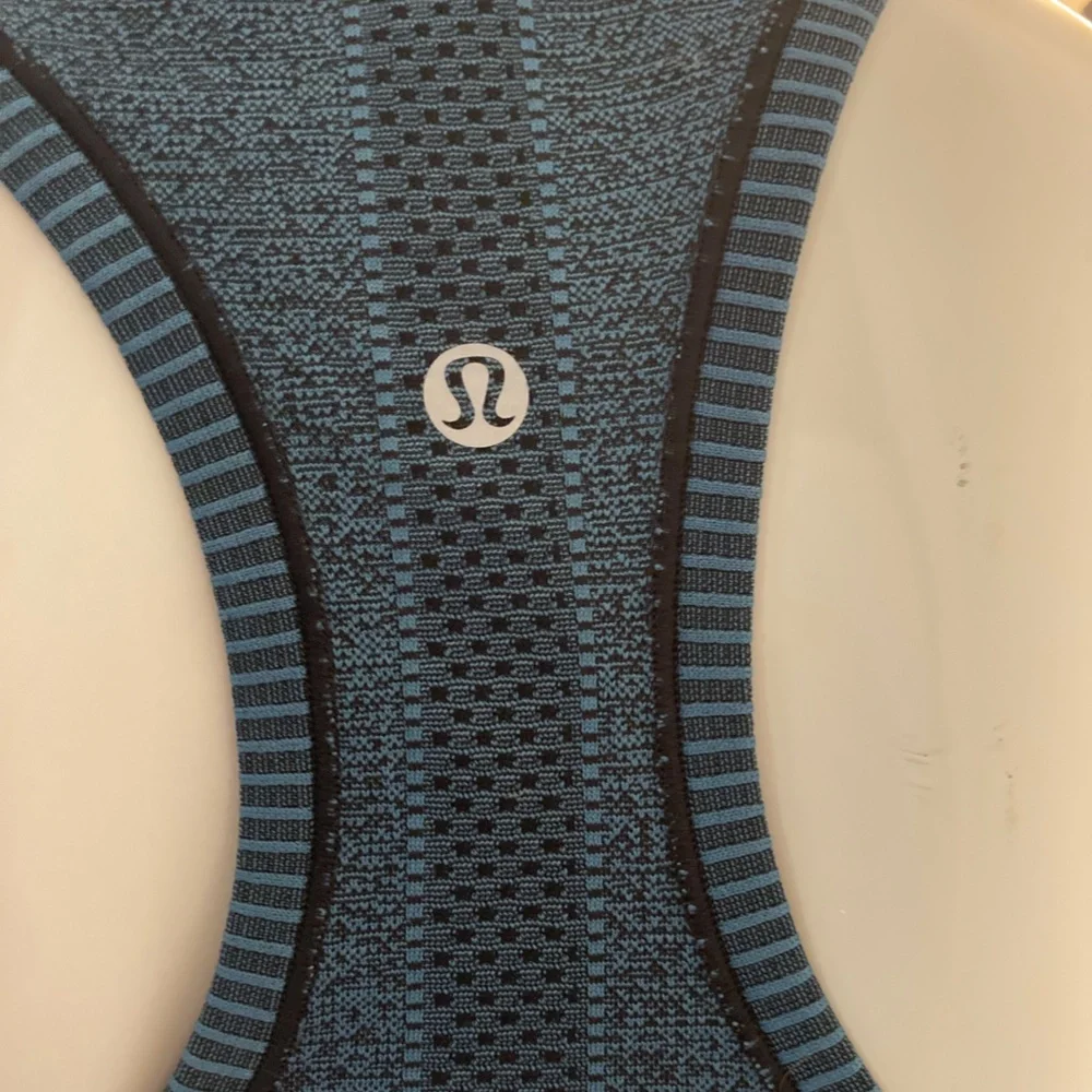 lululemon Swiftly Tech Racerback Tank - Picture 2 of 4